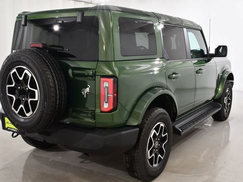 Used 2025 Ford Bronco Outer Banks AWD/4WD image 12