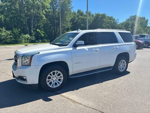 Used 2020 GMC Yukon SLT w/ Open Road Package AWD/4WD image 2