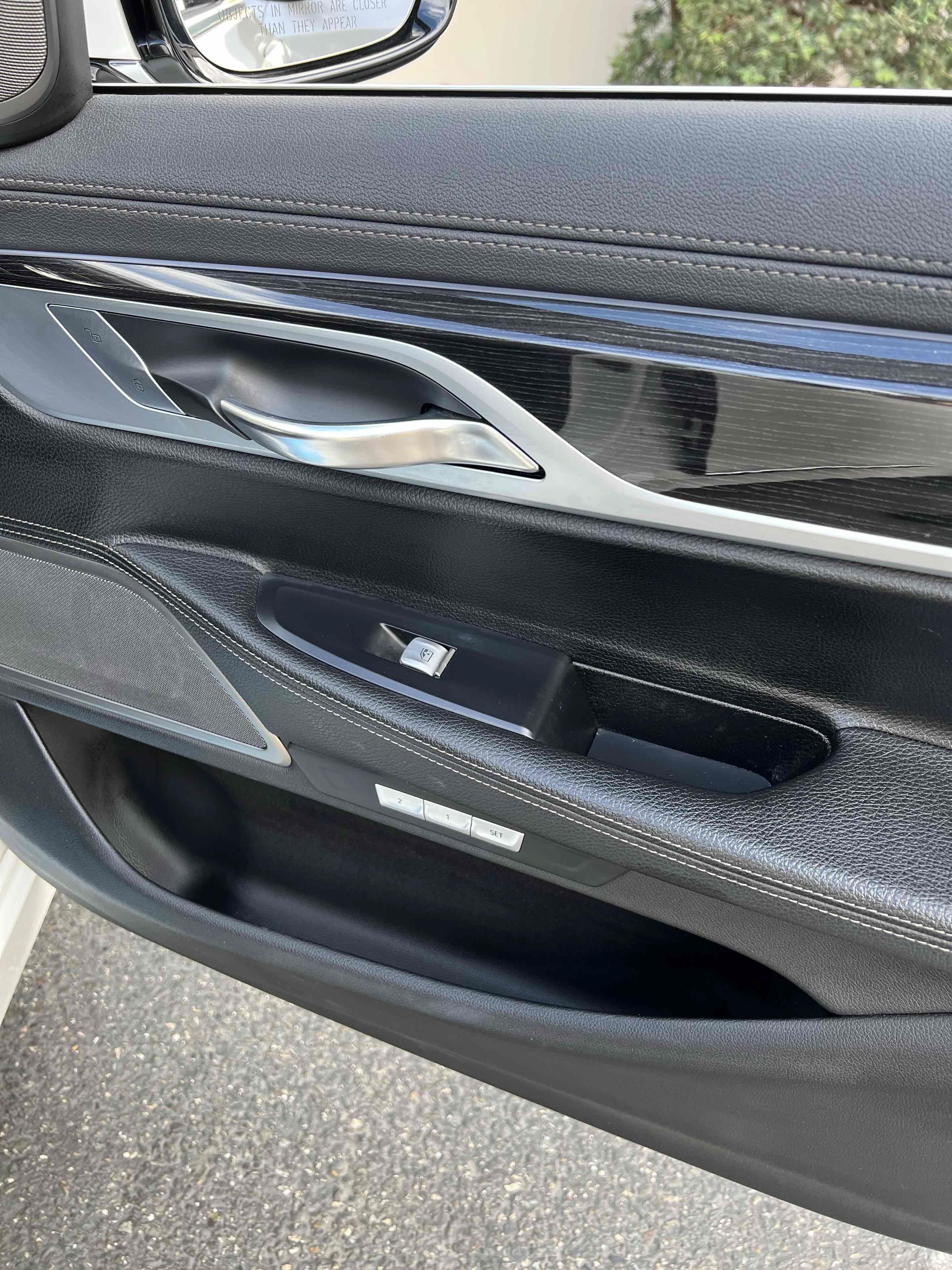 Used 2018 BMW 740e xDrive AWD/4WD image 78