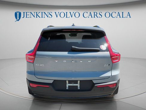 New 2026 Volvo XC40 B5 Ultra AWD/4WD image 4