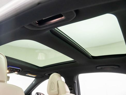 Used 2023 Mercedes-Benz C 300 4MATIC Sedan image 20