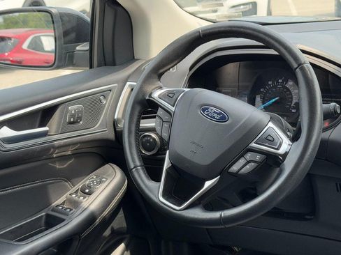 Used 2024 Ford Edge Titanium AWD/4WD image 12