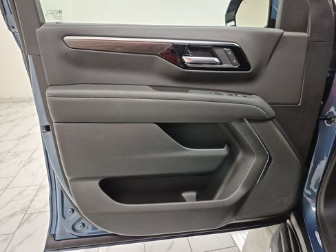 New 2026 Chevrolet Tahoe LS image 23