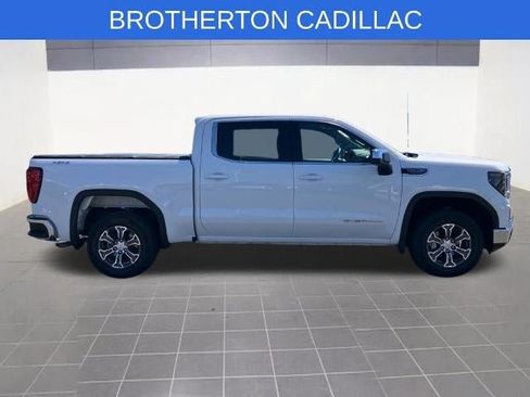 Used 2024 GMC Sierra 1500 SLE AWD/4WD image 4