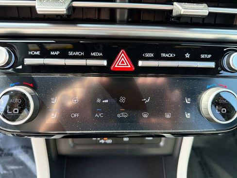 New 2026 Hyundai Tucson Limited AWD/4WD image 17