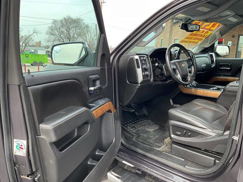 Used 2015 Chevrolet Silverado 2500 LTZ image 26