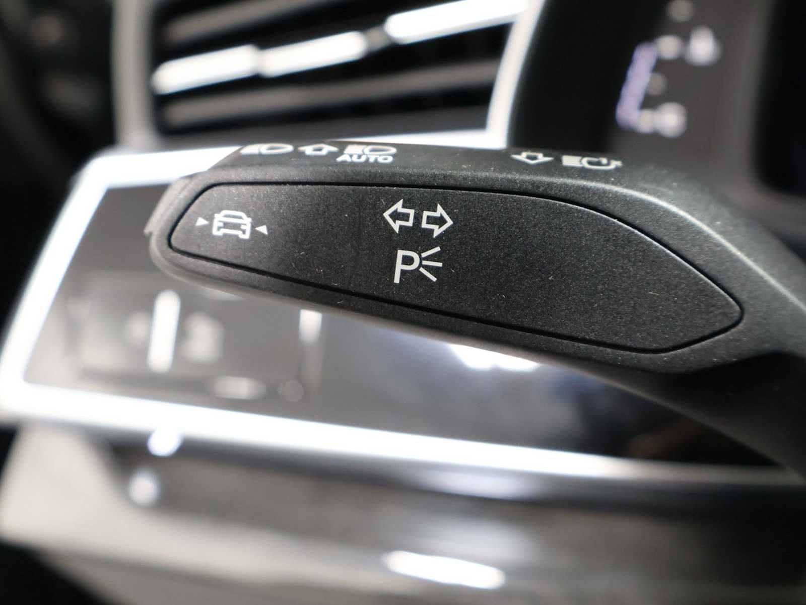 Used 2026 Audi Q7 3.0T Prestige w/ Prestige Package AWD/4WD image 29