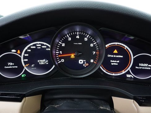 Certified 2021 Porsche Cayenne Coupe image 26