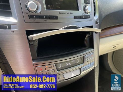 Used 2014 Subaru Outback 2.5i Limited w/ Moonroof Package AWD/4WD image 37