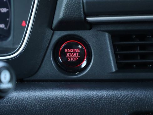 Used 2023 Honda Pilot Elite image 26