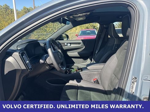 Certified 2023 Volvo C40 P8 Recharge Ultimate image 18