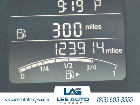 Used 2014 Volkswagen Jetta SE FWD image 25