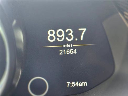 Used 2019 Aston Martin V8 Vantage Coupe RWD image 10