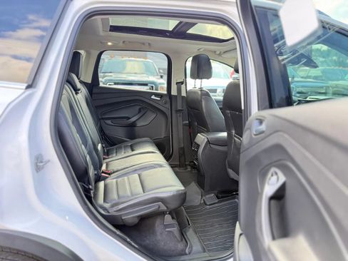 Used 2017 Ford Escape Titanium AWD/4WD image 12