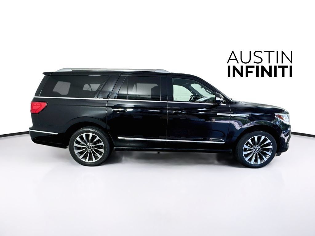 Used 2021 Lincoln Navigator L Reserve AWD/4WD image 8