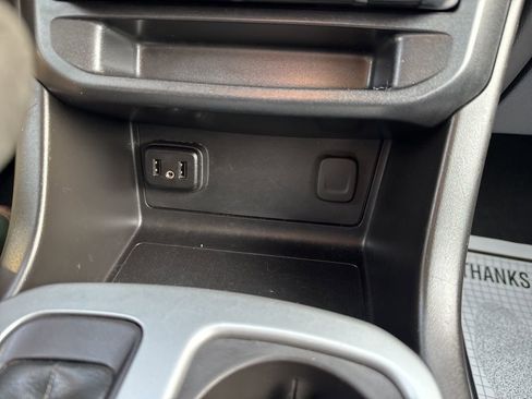 Used 2019 Chevrolet Colorado LT image 22