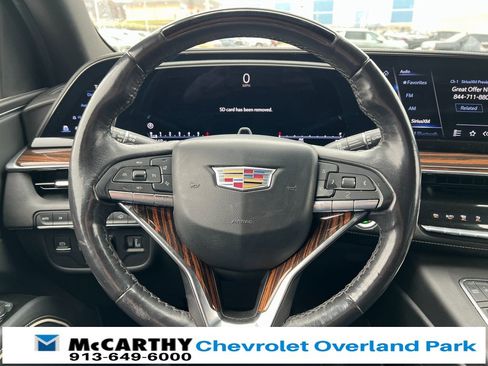 Used 2022 Cadillac Escalade Premium Luxury w/ Performance Package image 12