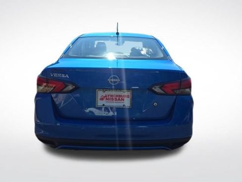 Used 2024 Nissan Versa S w/ Trunk Package FWD image 4