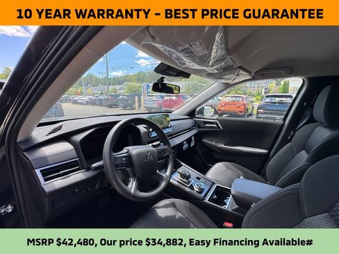 New 2025 Mitsubishi Outlander ES image 10