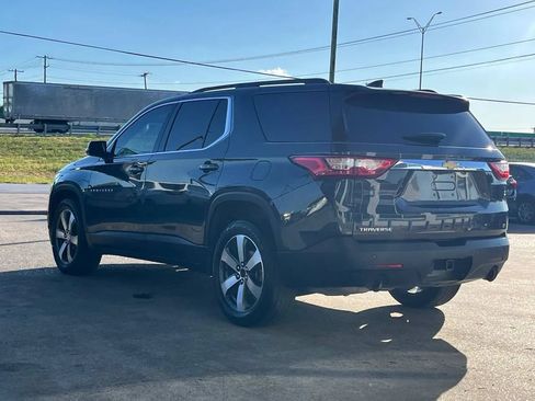 Used 2019 Chevrolet Traverse LT w/ LT Premium Package FWD image 5
