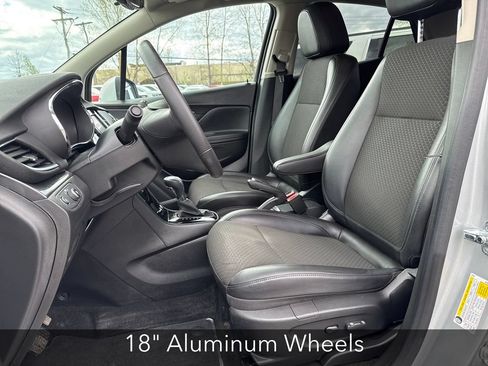 Certified 2022 Buick Encore Preferred AWD/4WD image 10