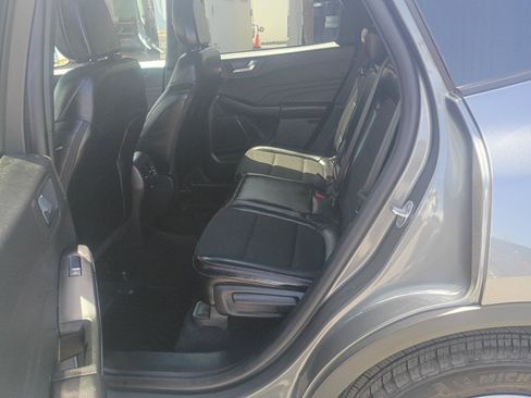 Used 2025 Ford Escape ST-Line AWD/4WD image 10