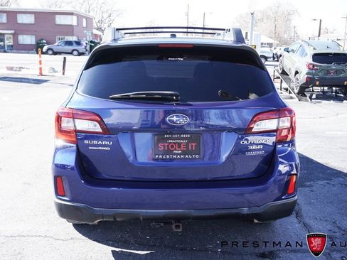 Used 2015 Subaru Outback 3.6R Limited image 24