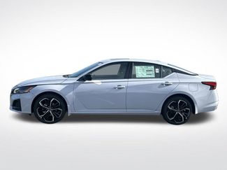 New 2025 Nissan Altima 2.5 SR w/ SR Premium Package AWD/4WD video 2