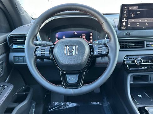 New 2026 Honda Pilot Black Edition image 16