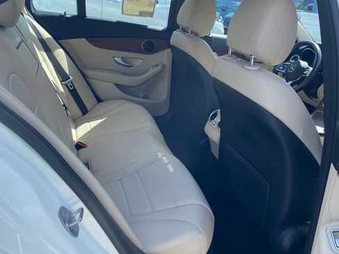 Used 2019 Mercedes-Benz C 300 4MATIC Sedan image 14