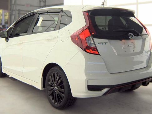 Used 2018 Honda Fit Sport image 8