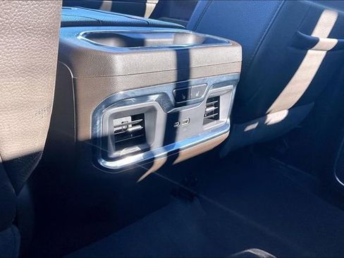Used 2025 GMC Sierra 3500 Denali w/ Denali Reserve Package image 11