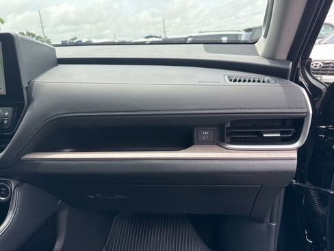 Used 2026 Toyota Grand Highlander AWD image 20