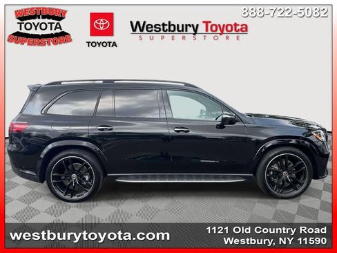 Used 2026 Mercedes-Benz GLS 580 4MATIC image 6