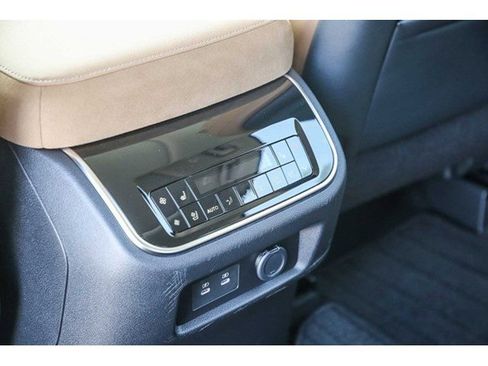 New 2026 INFINITI QX80 Luxe w/ Cargo Package image 21