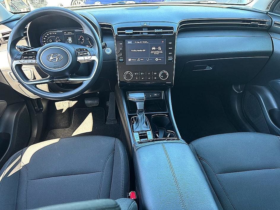 Certified 2023 Hyundai Tucson SEL FWD image 9