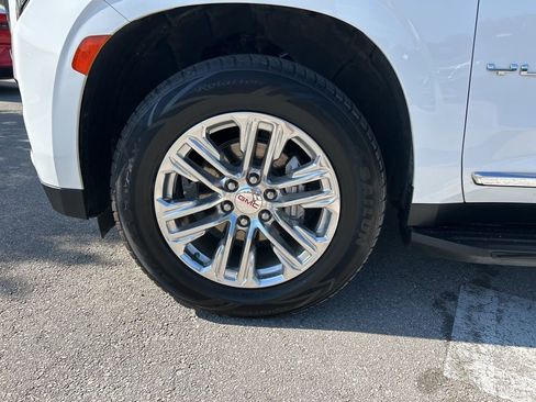 Used 2023 GMC Yukon SLT image 47