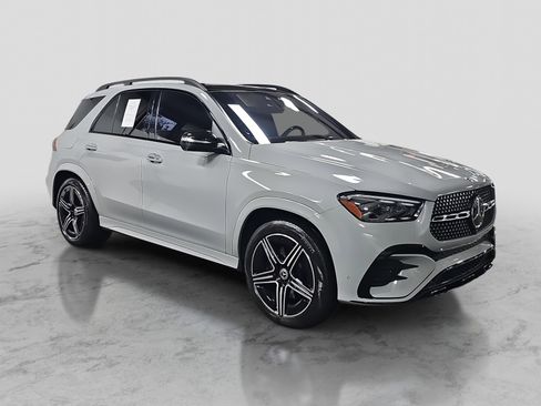Certified 2024 Mercedes-Benz GLE 580 4MATIC image 4