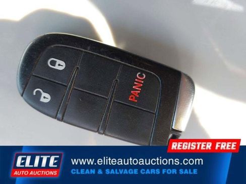 Used 2018 Dodge Journey SE FWD image 21