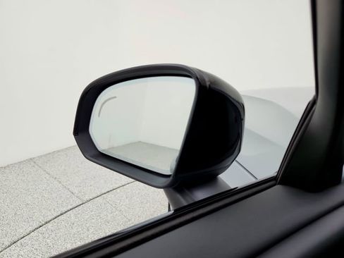 New 2026 Volvo XC40 B5 Plus w/ Climate Package AWD/4WD image 23