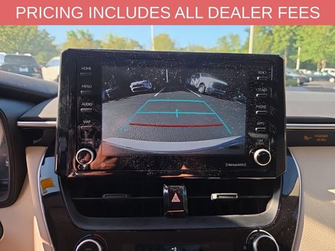Used 2022 Toyota Corolla LE FWD image 8