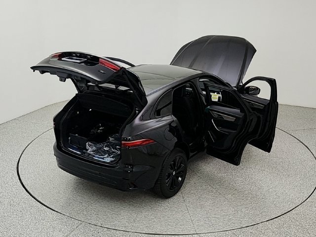 New 2026 Jaguar F-PACE R-Dynamic S AWD/4WD image 39