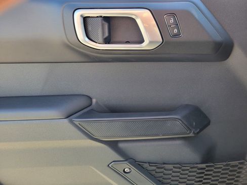 New 2025 Ford Bronco Outer Banks image 14