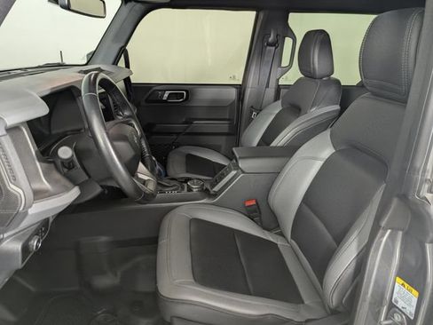 Used 2024 Ford Bronco Black Diamond w/ Sasquatch Package AWD/4WD image 10