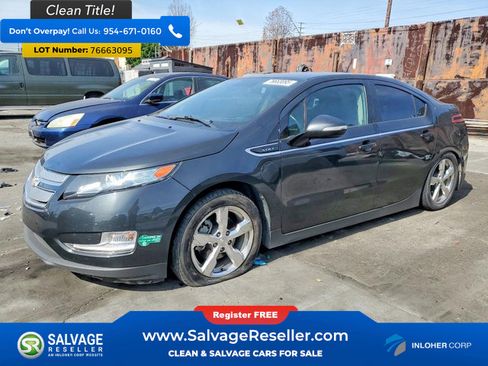 Used 2014 Chevrolet Volt Premium w/ Premium Trim Package image 1