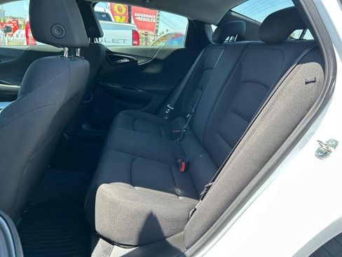 Used 2023 Chevrolet Malibu LS FWD image 14