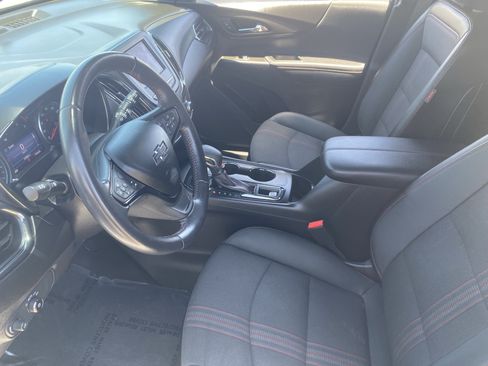 Used 2022 Chevrolet Equinox RS FWD image 18