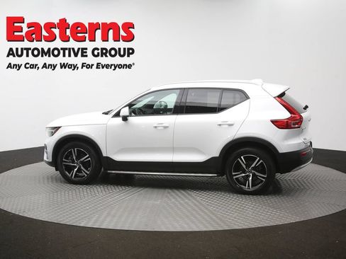 Used 2023 Volvo XC40 B5 Core AWD/4WD image 62