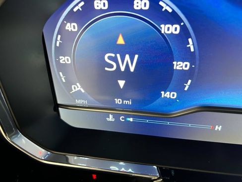 Used 2023 Chevrolet Silverado 1500 RST AWD/4WD image 12