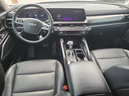 Used 2024 Kia Telluride S FWD image 15